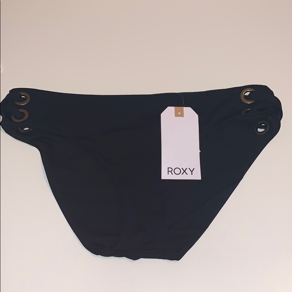 Roxy swimsuit black bottoms NWT